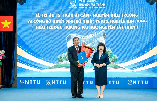 Trường ĐH Nguyễn Tất Thành bổ nhiệm PGS.TS. Nguyễn Kim Hồng làm hiệu trưởng